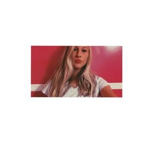 Meet your Posher, Courtney